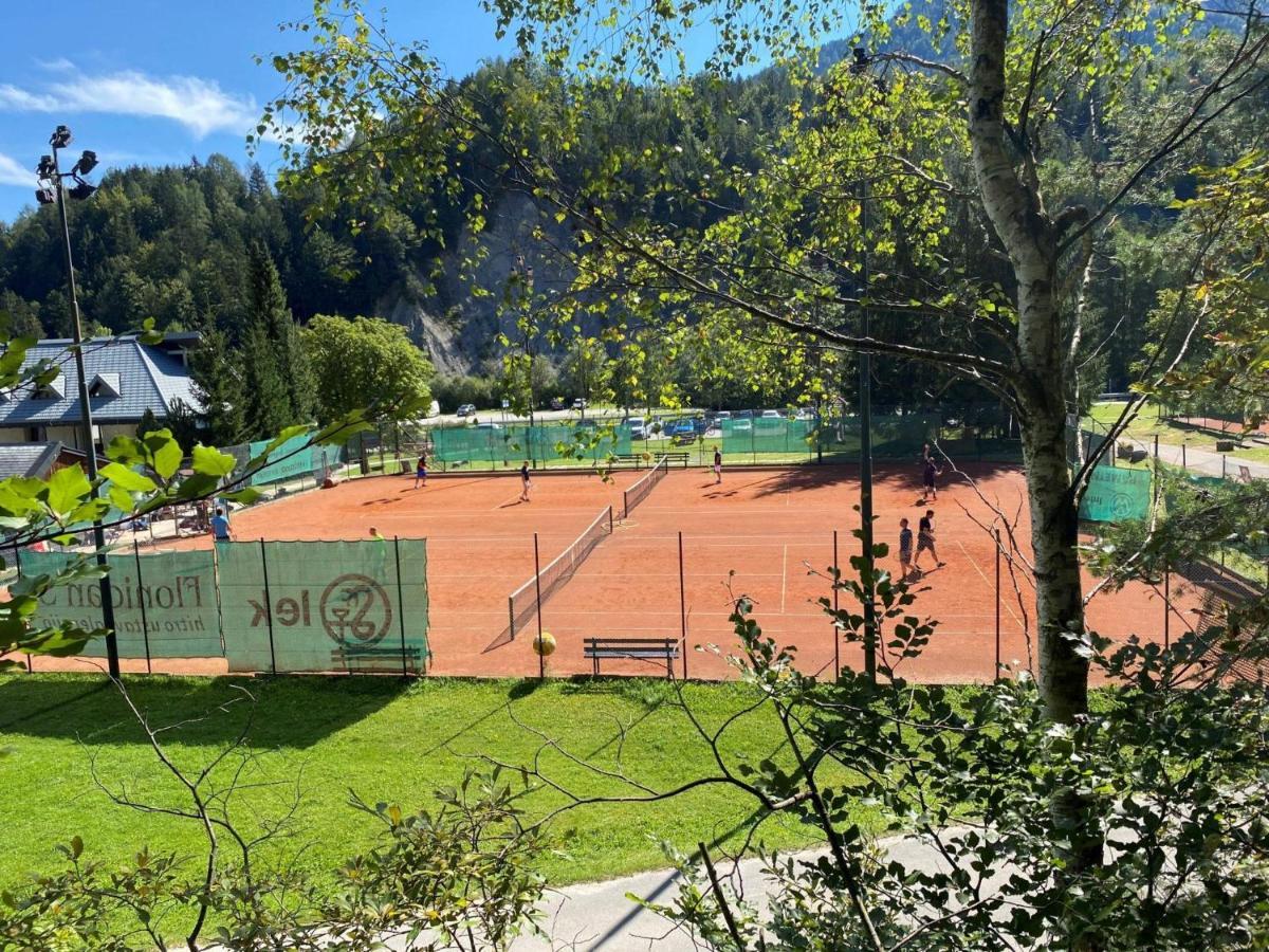 شقة Sport & Sunny Cosy Alpine Retreat كْرانْيِسكا غورا المظهر الخارجي الصورة